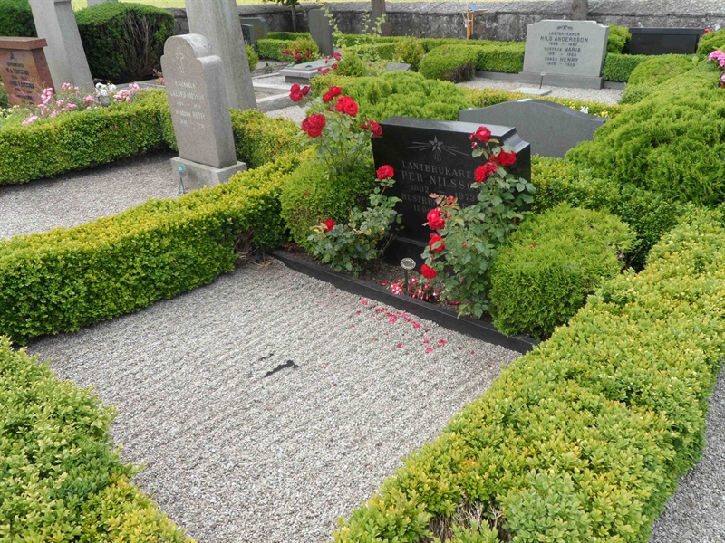 Grave number: HK 3    22