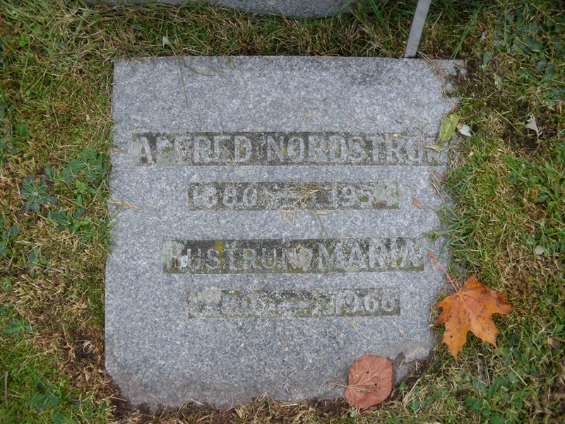 Grave number: NSK 23    18