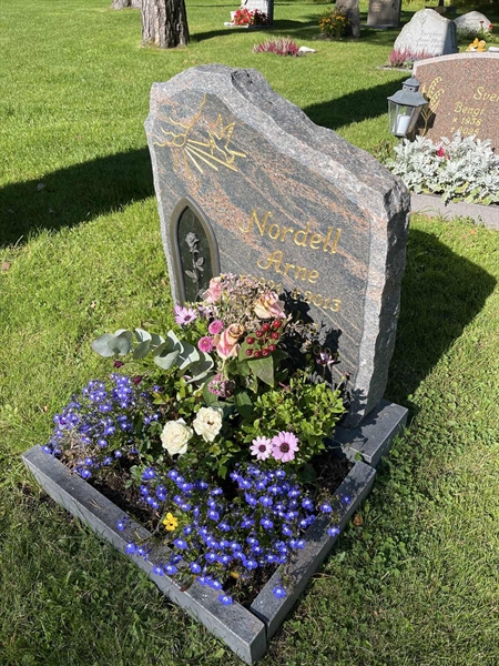 Grave number: 30ST TALL    49