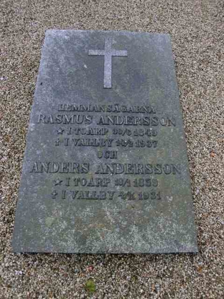 Grave number: ÖK E    016