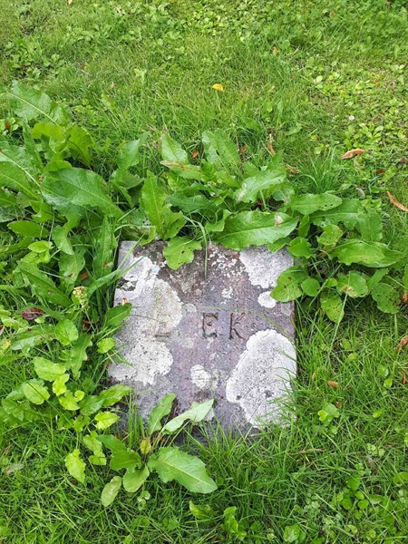 Gravnummer: GK A 4   329V