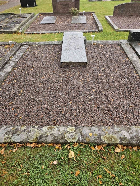 Hautatunnus: Fr 1    69-70