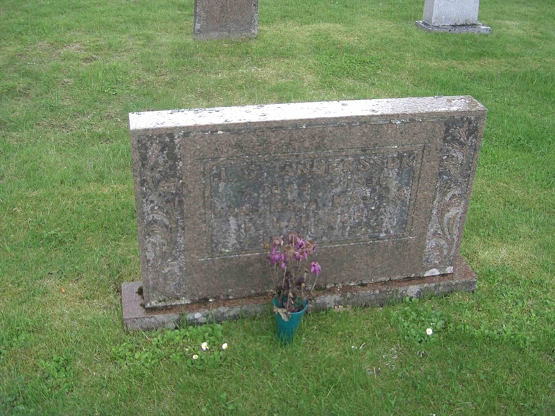 Grave number: 07 O    8
