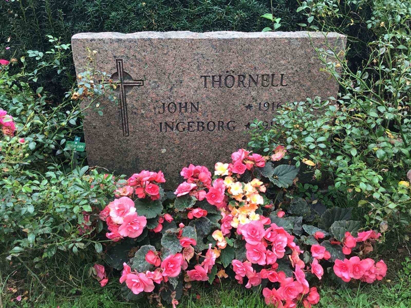 Hautatunnus: Kaga ny   109-110