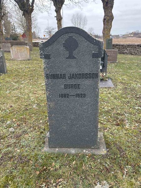 Gravnummer: LE   494