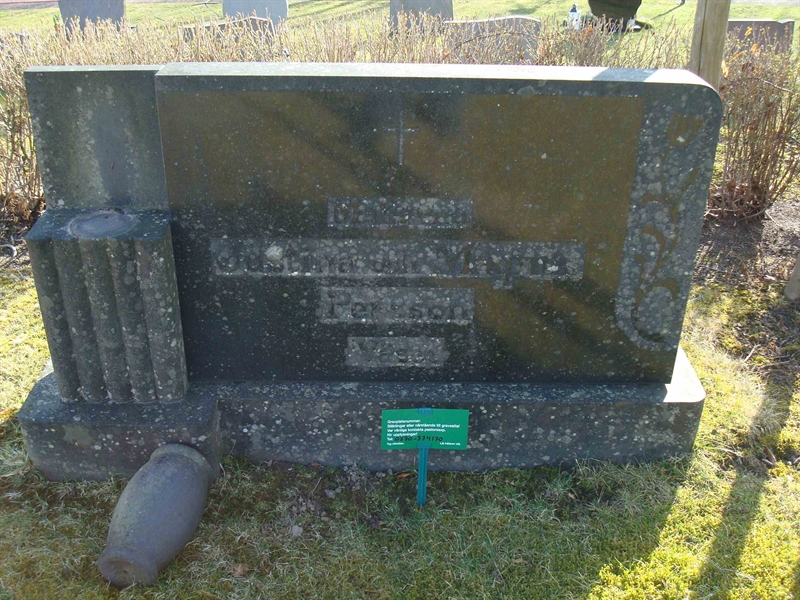 Grave number: KU 06    80, 81