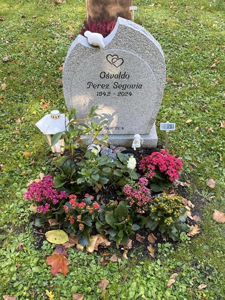 Grave number: 1 H   391