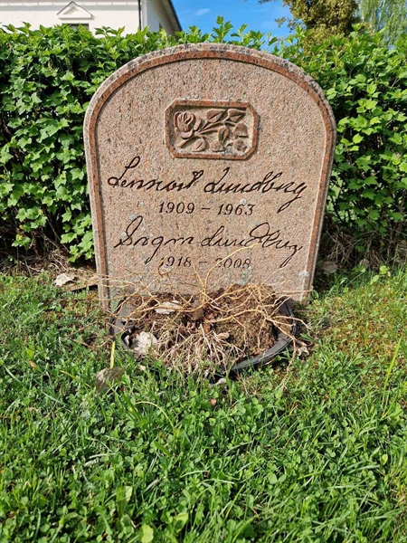 Grave number: 2 14 1773, 1774