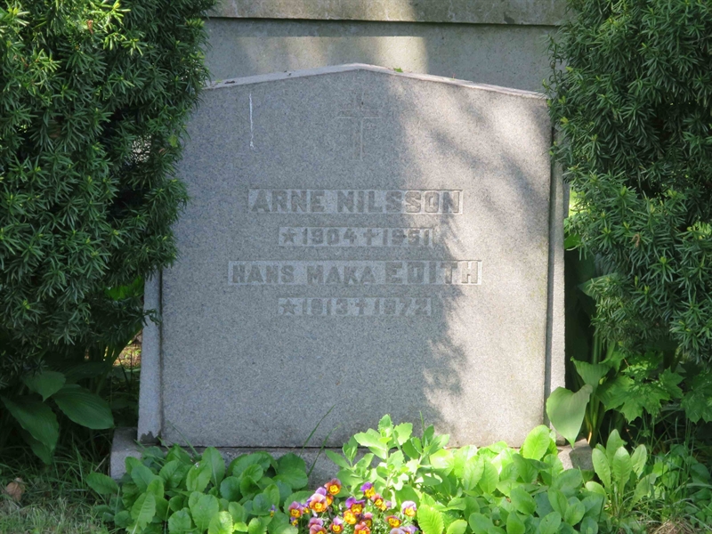 Grave number: HÖB 36    10