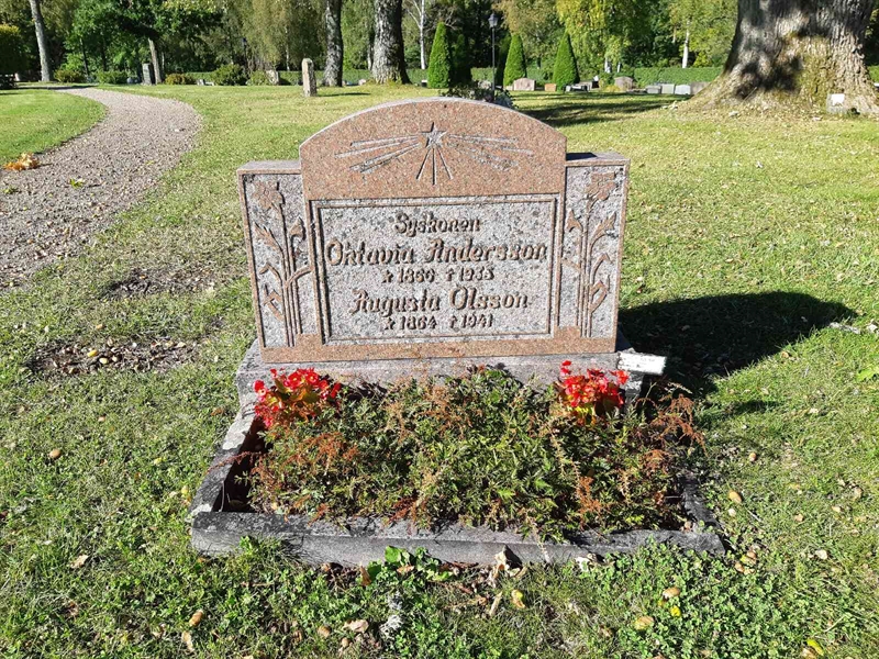 Grave number: Fr 7   835-836