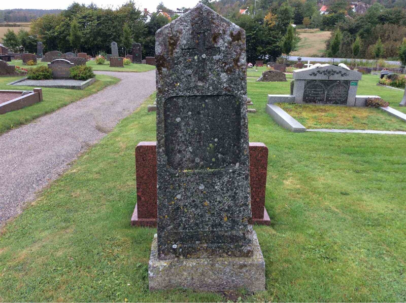 Grave number: KN 01   207, 208