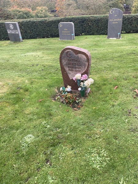 Hautatunnus: 1 3 M/Be    25