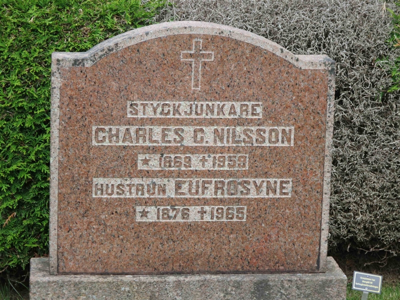 Grave number: HÖB 41    12