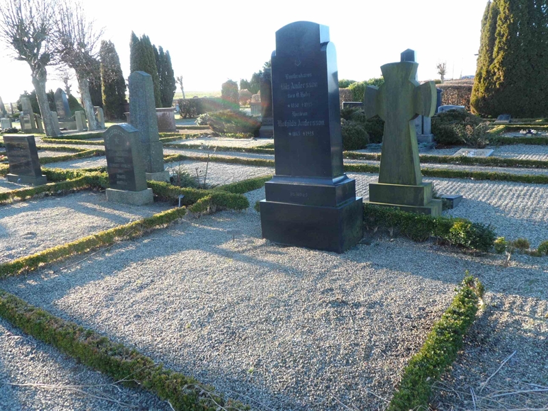 Grave number: 2 01  1560