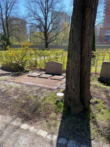 Gravnummer: 1 O     2