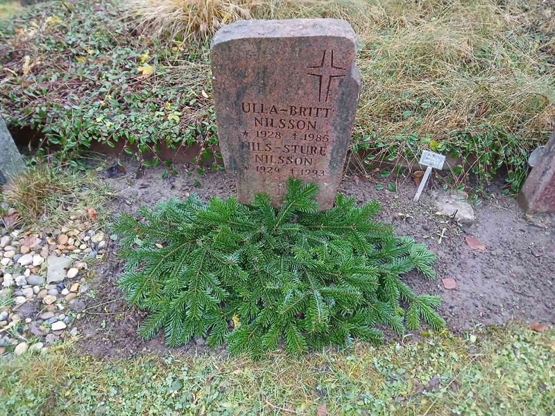 Gravnummer: FE K    51