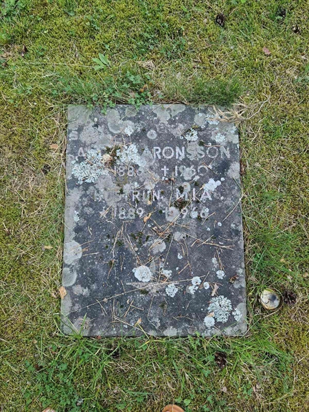 Grave number: 1 KV.1 1     3