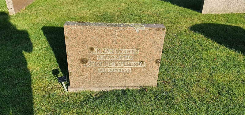 Grave number: GM 007  2441, 2442