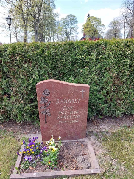 Grave number: HÖ 7  111, 112