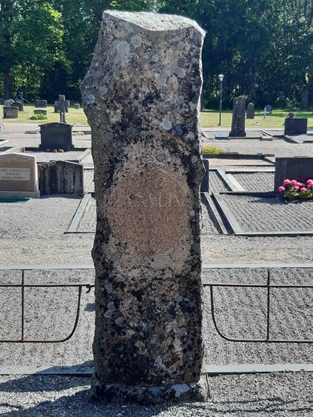 Grave number: VI V:A   232