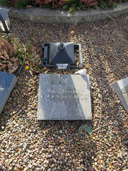Grave number: HNB IV    58