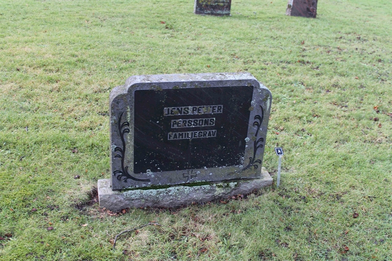 Grave number: ÖKK 3    70, 71, 72, 73