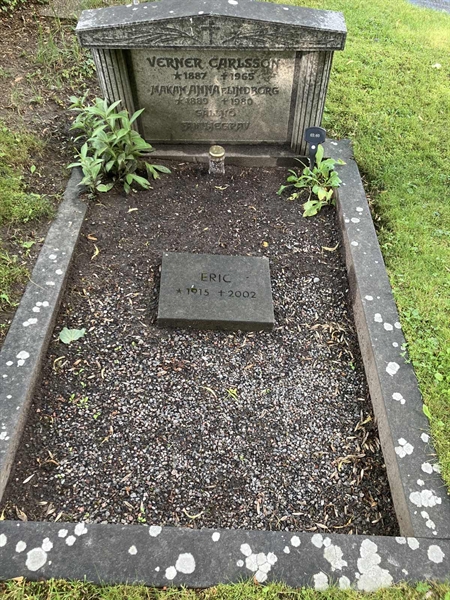 Grave number: 1 03    60