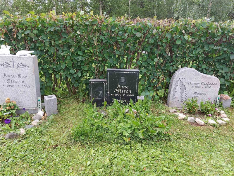 Grave number: FÖ 7   126