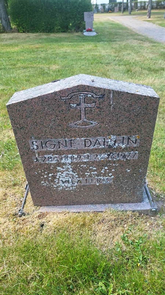 Grave number: 1 9    93