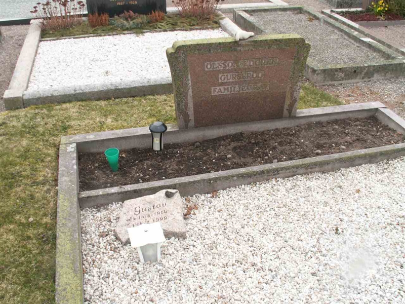 Grave number: TG 007  1065, 1066