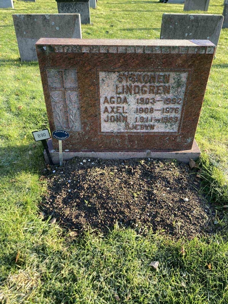 Grave number: 1 NB    90