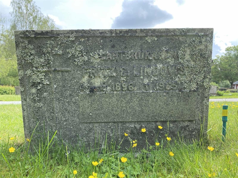 Hautatunnus: 1 08     23, 24