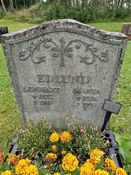 Grave number: GR LU A   143-144