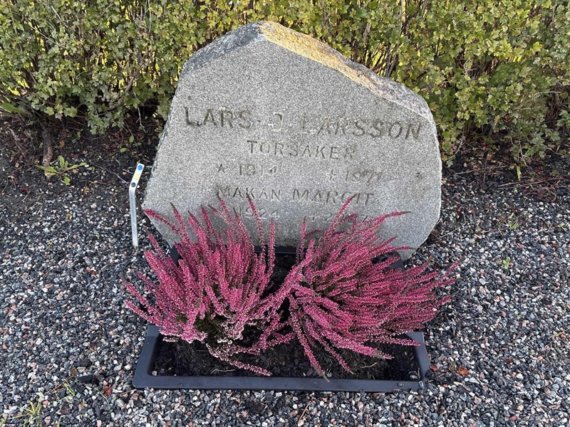 Grave number: 4 N NB    26