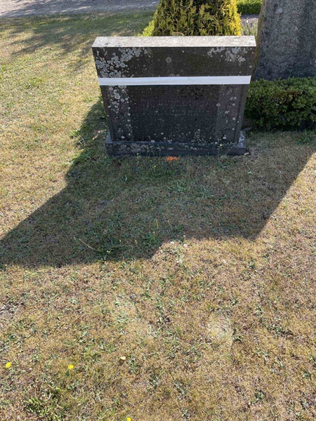 Grave number: EK E 3    79