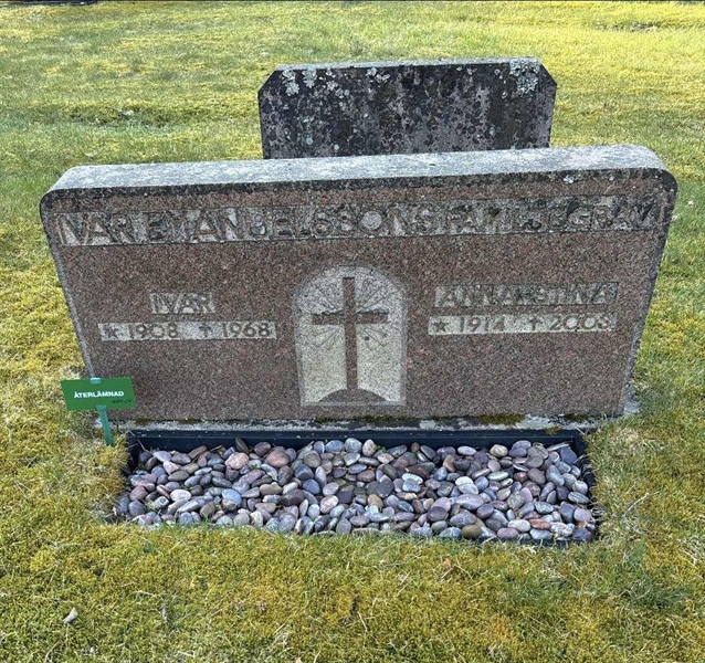 Grave number: 2 KV.3     8-9