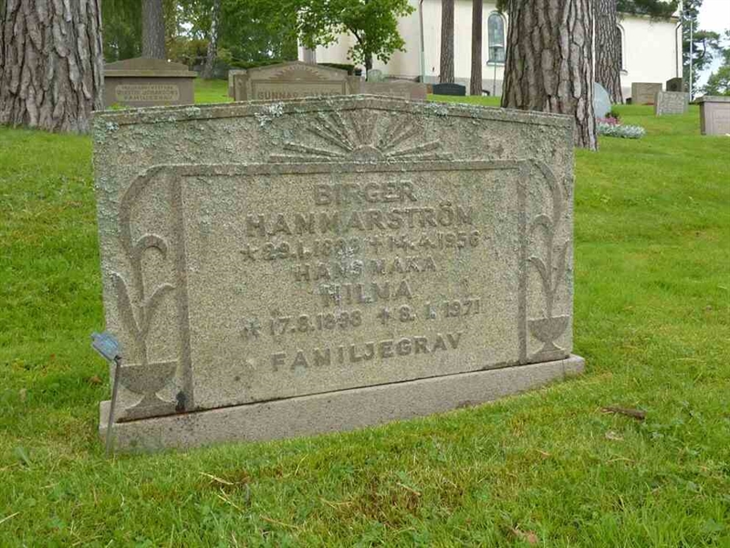 Grave number: 1 D   77A, 77B