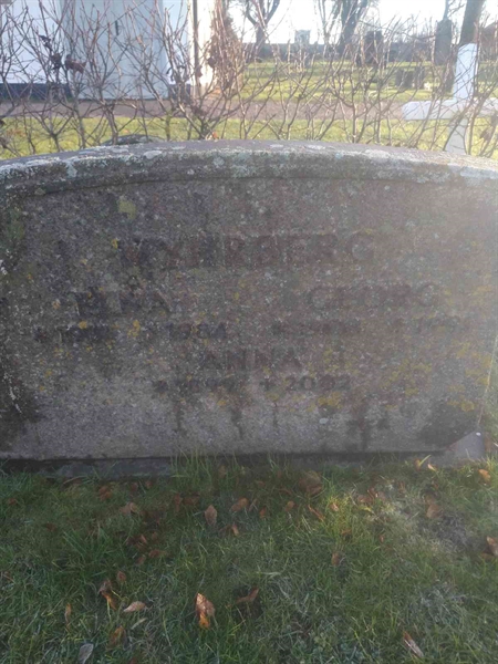Grave number: H 107 030-31