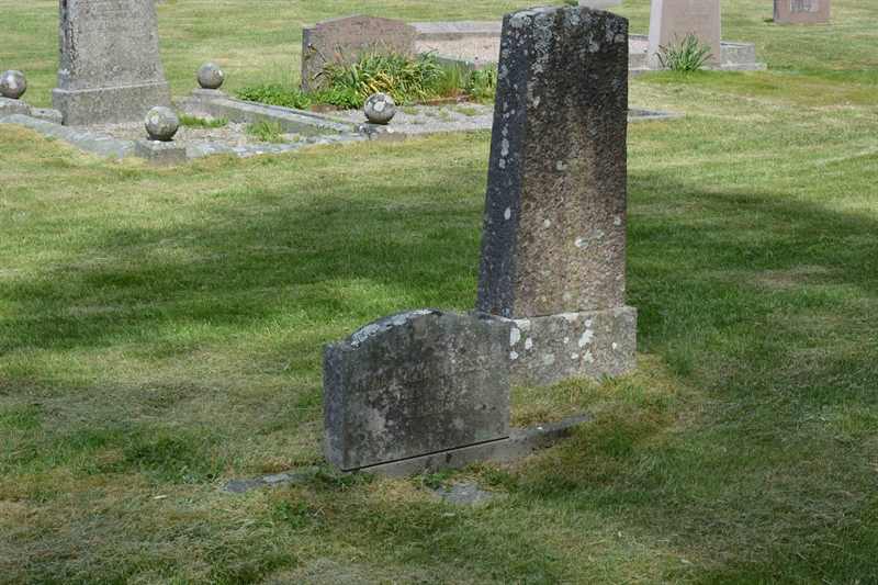 Grave number: G1 J   399B