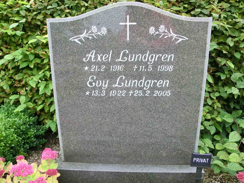 Grave number: ÖT NYA    074A