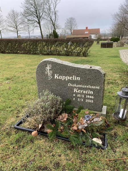 Grave number: V OIV 370, 371