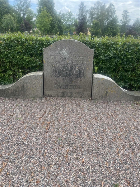 Grave number: 1 1 G   157