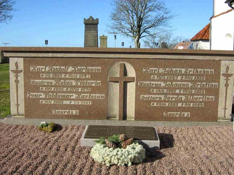 Grave number: LK 1  19701-19708