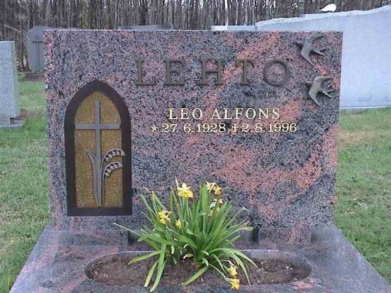 Grave number: 1 NB 03     34