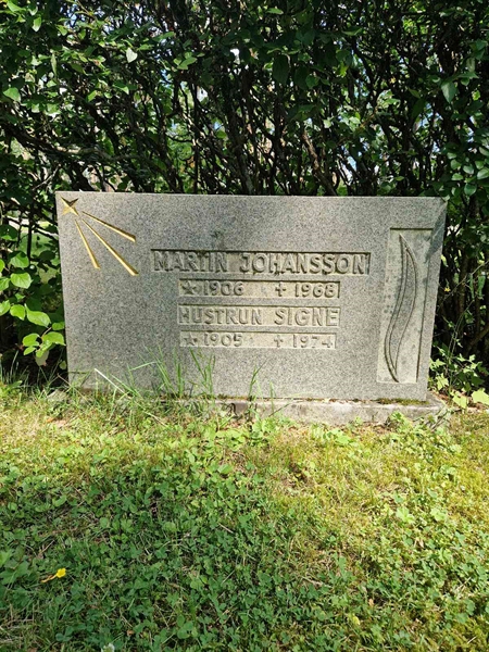 Grave number: 1 KV.4   311-312