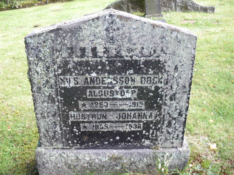 Grave number: SB 06    13