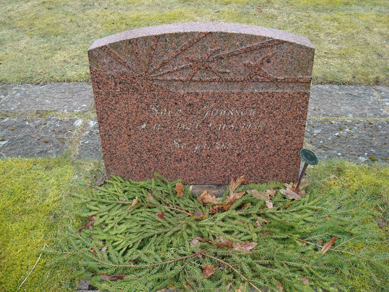 Grave number: BR D   184