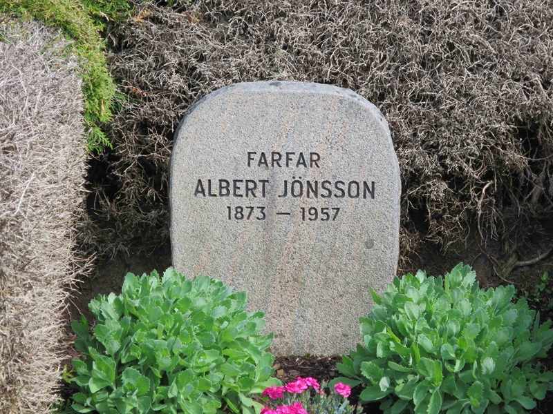 Grave number: HÖB 48     9