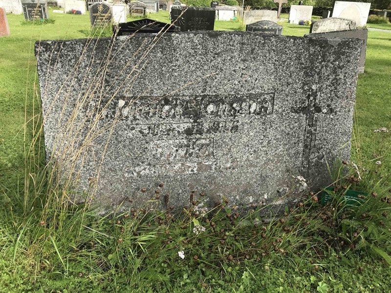 Grave number: UÖ KY   151, 152