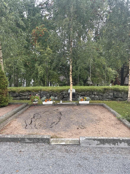 Grave number: 1 G    19